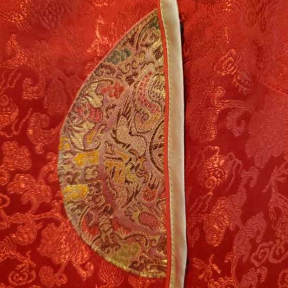 Elegant Silky Chinese Dress - Picture 2 of 8